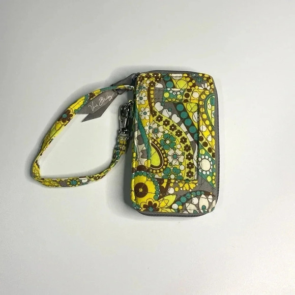 Vera Bradley Handbags - Vera Bradley All in One Wristlet Lemon Parfait Retired Print